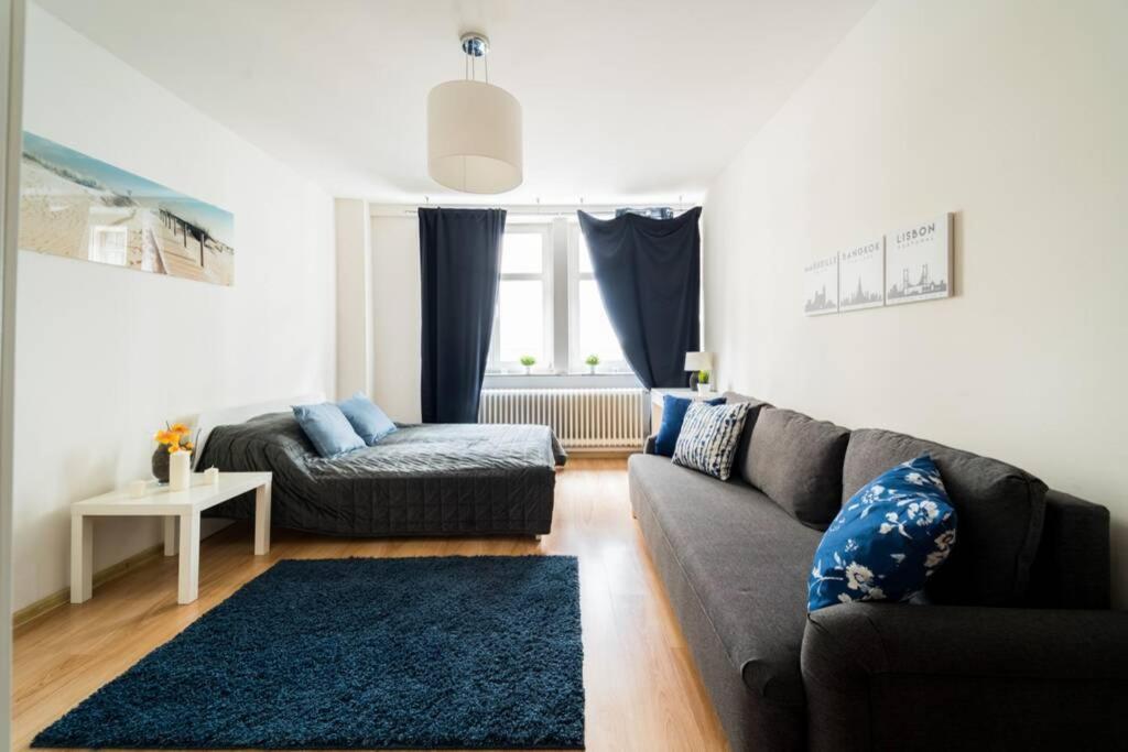 3 Rooms Big Apartment - 150 M Town Hall - Nice Design Vratislav Exteriér fotografie