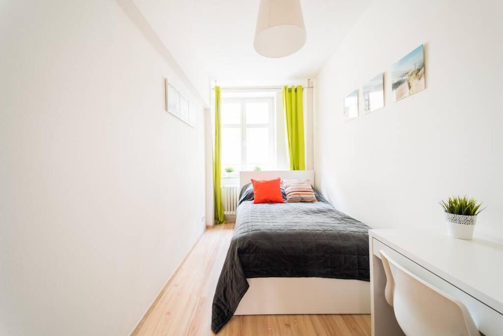 3 Rooms Big Apartment - 150 M Town Hall - Nice Design Vratislav Exteriér fotografie